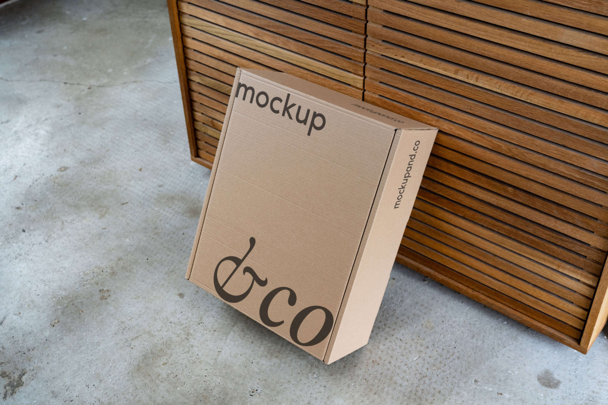 Brown Box 01