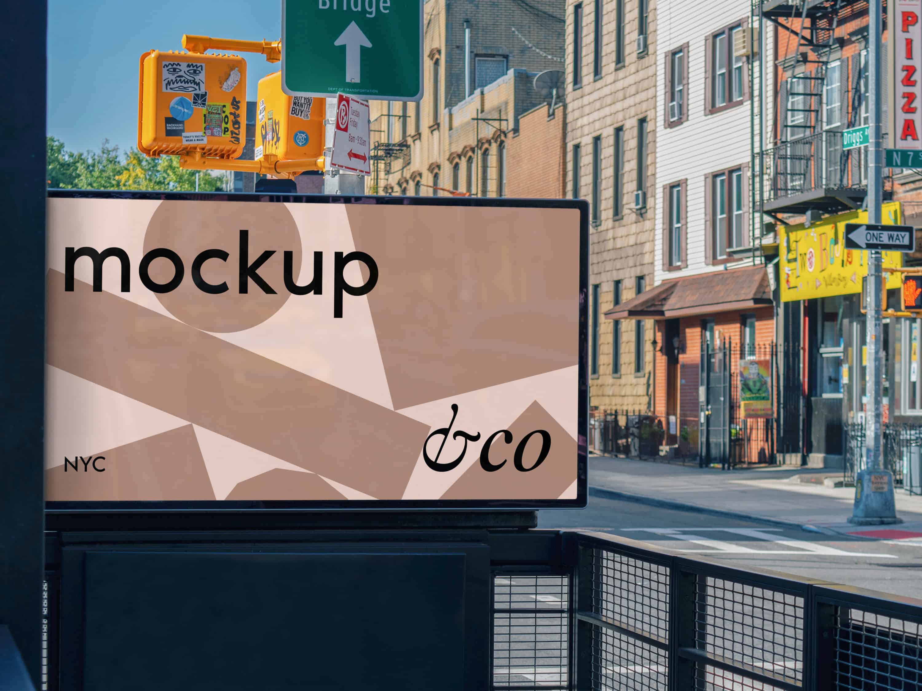 https://mockupand.co/products/screens-nyc-05